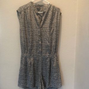 Vince silk romper sz 10